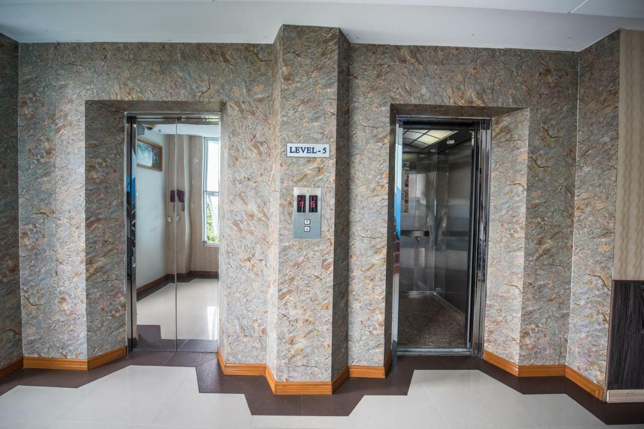 Diamond Crown Hotel Gyogon Экстерьер фото